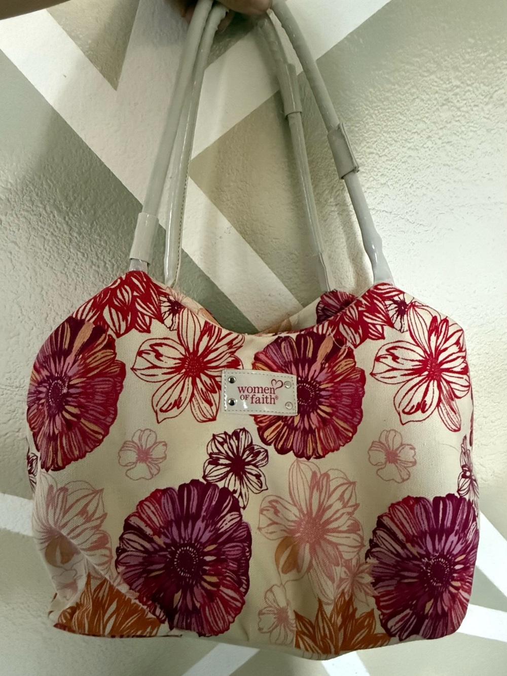 Floral Shoulder Bag in Cream and Pink